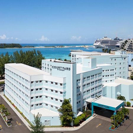 Courtyard By Marriott Nassau Downtown/Junkanoo Beach Dış mekan fotoğraf