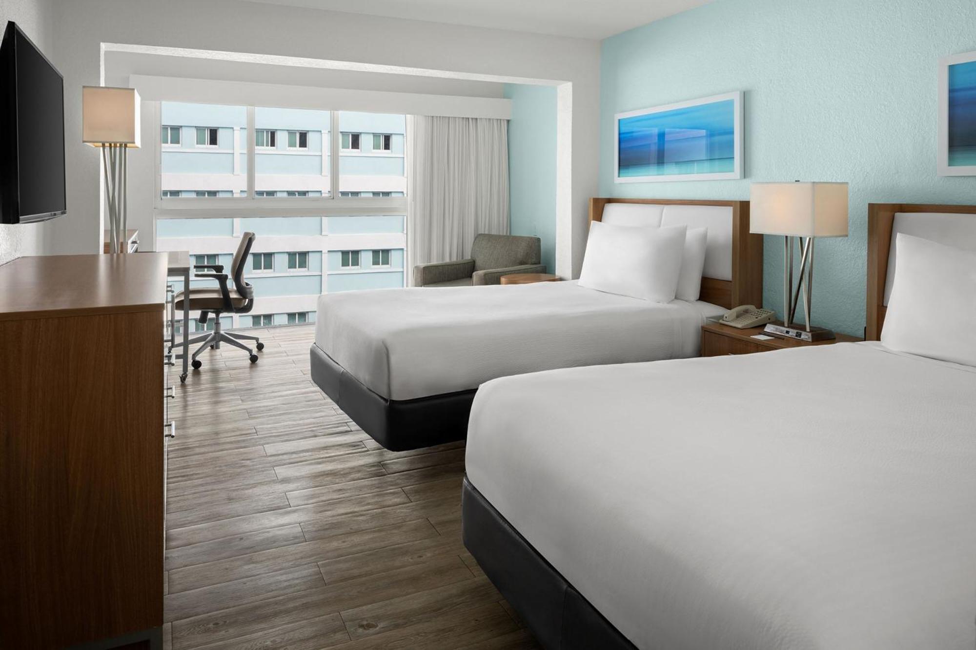 Courtyard By Marriott Nassau Downtown/Junkanoo Beach Dış mekan fotoğraf