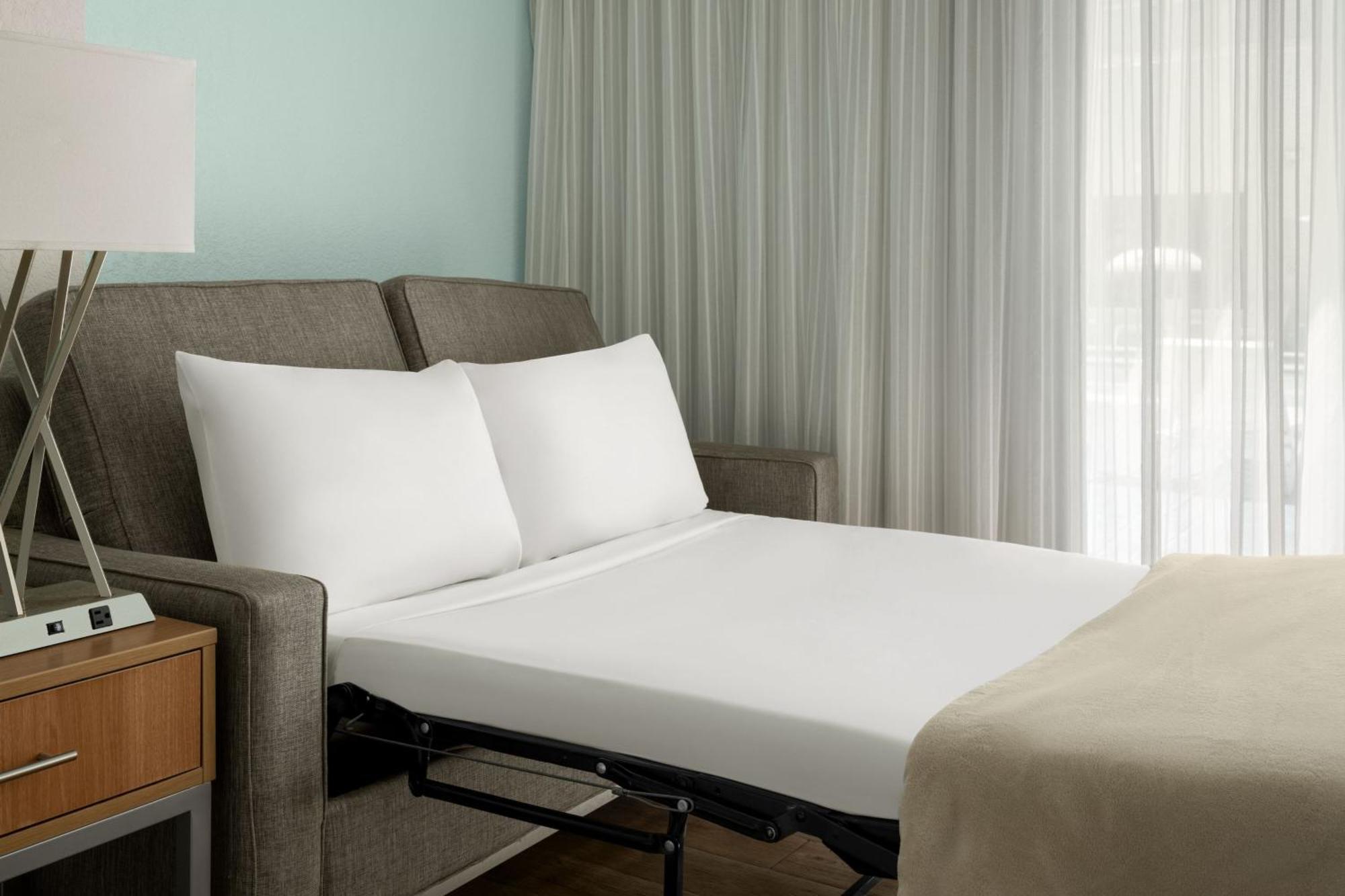 Courtyard By Marriott Nassau Downtown/Junkanoo Beach Dış mekan fotoğraf