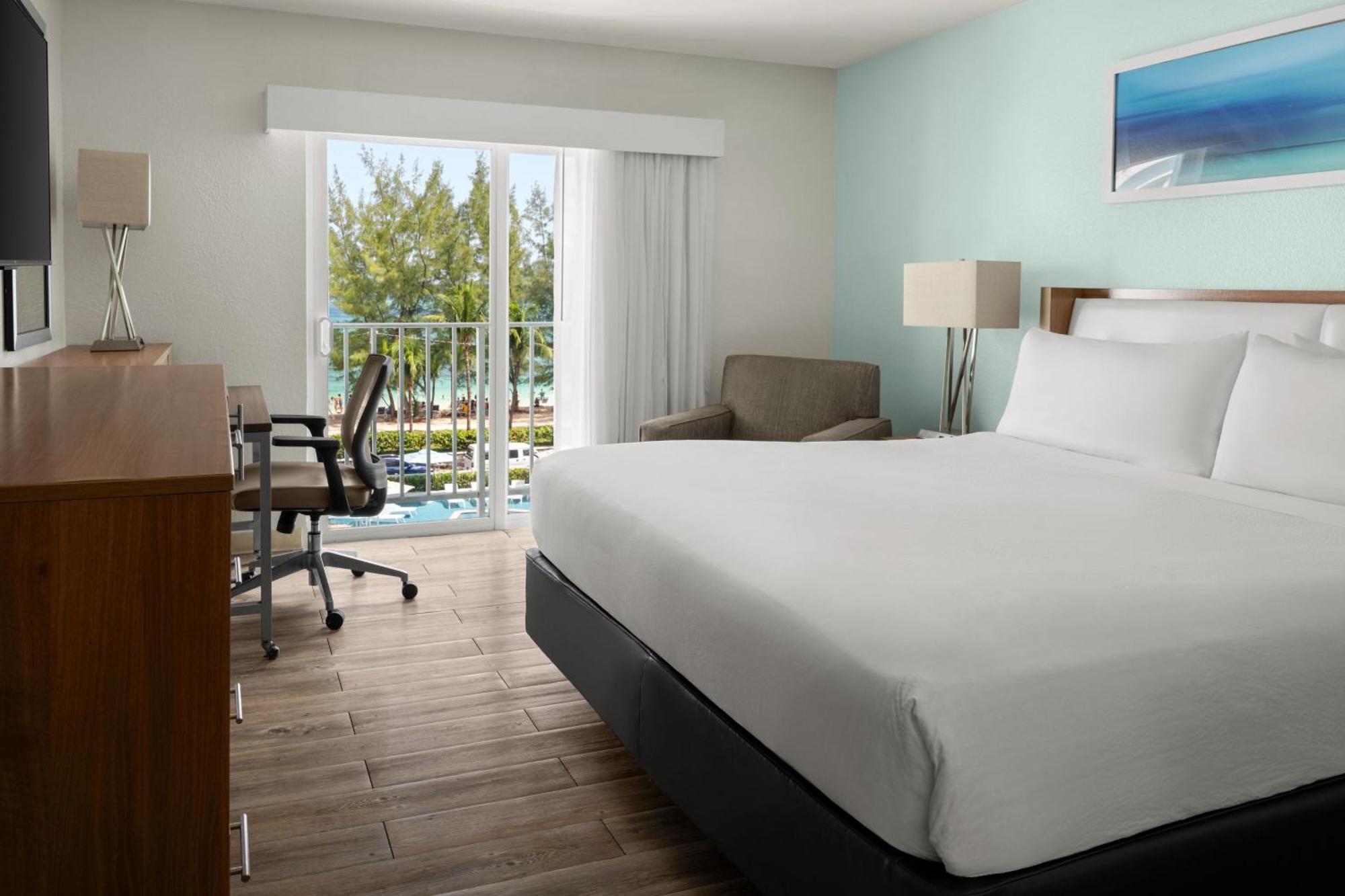 Courtyard By Marriott Nassau Downtown/Junkanoo Beach Dış mekan fotoğraf