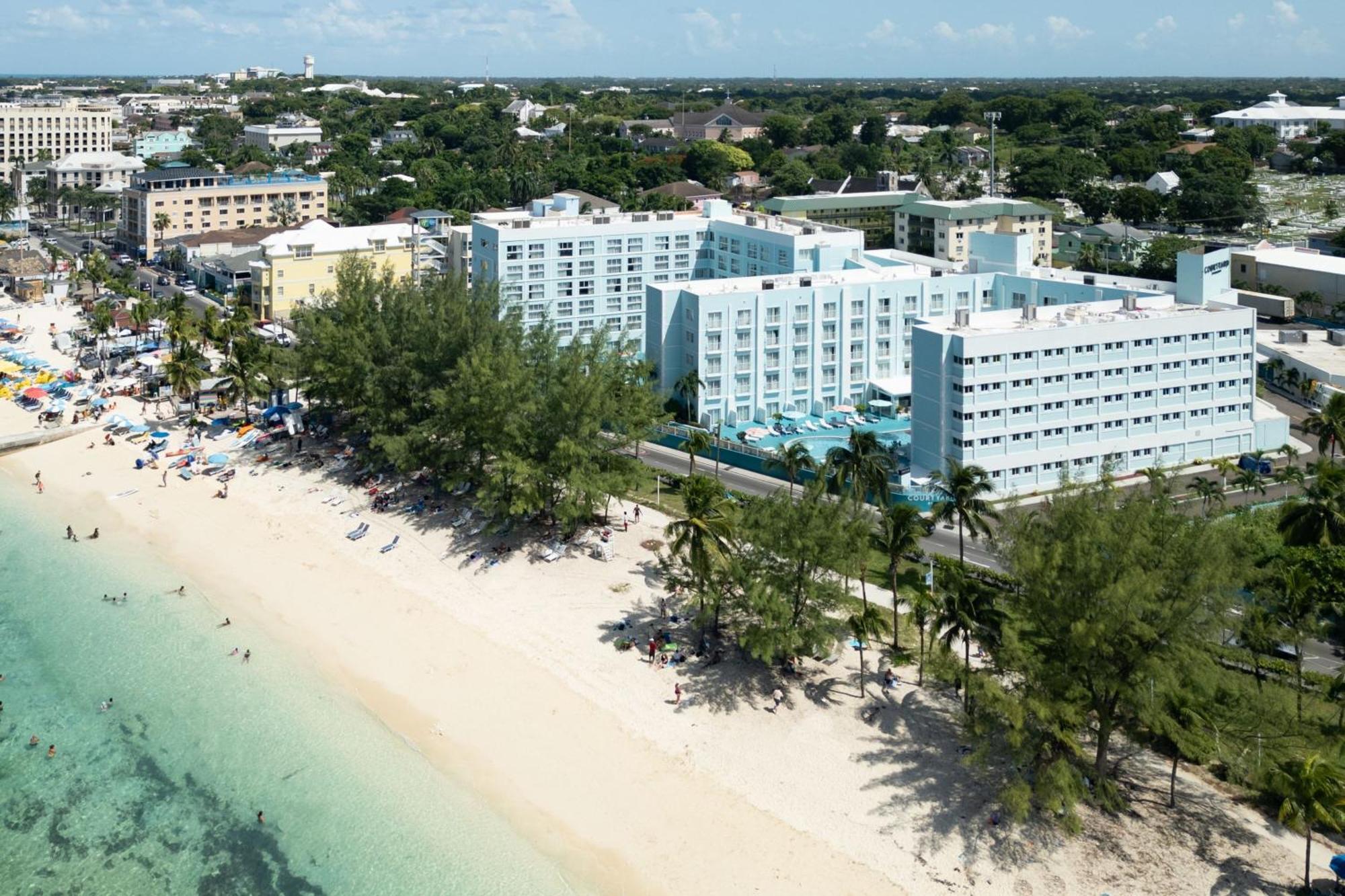 Courtyard By Marriott Nassau Downtown/Junkanoo Beach Dış mekan fotoğraf