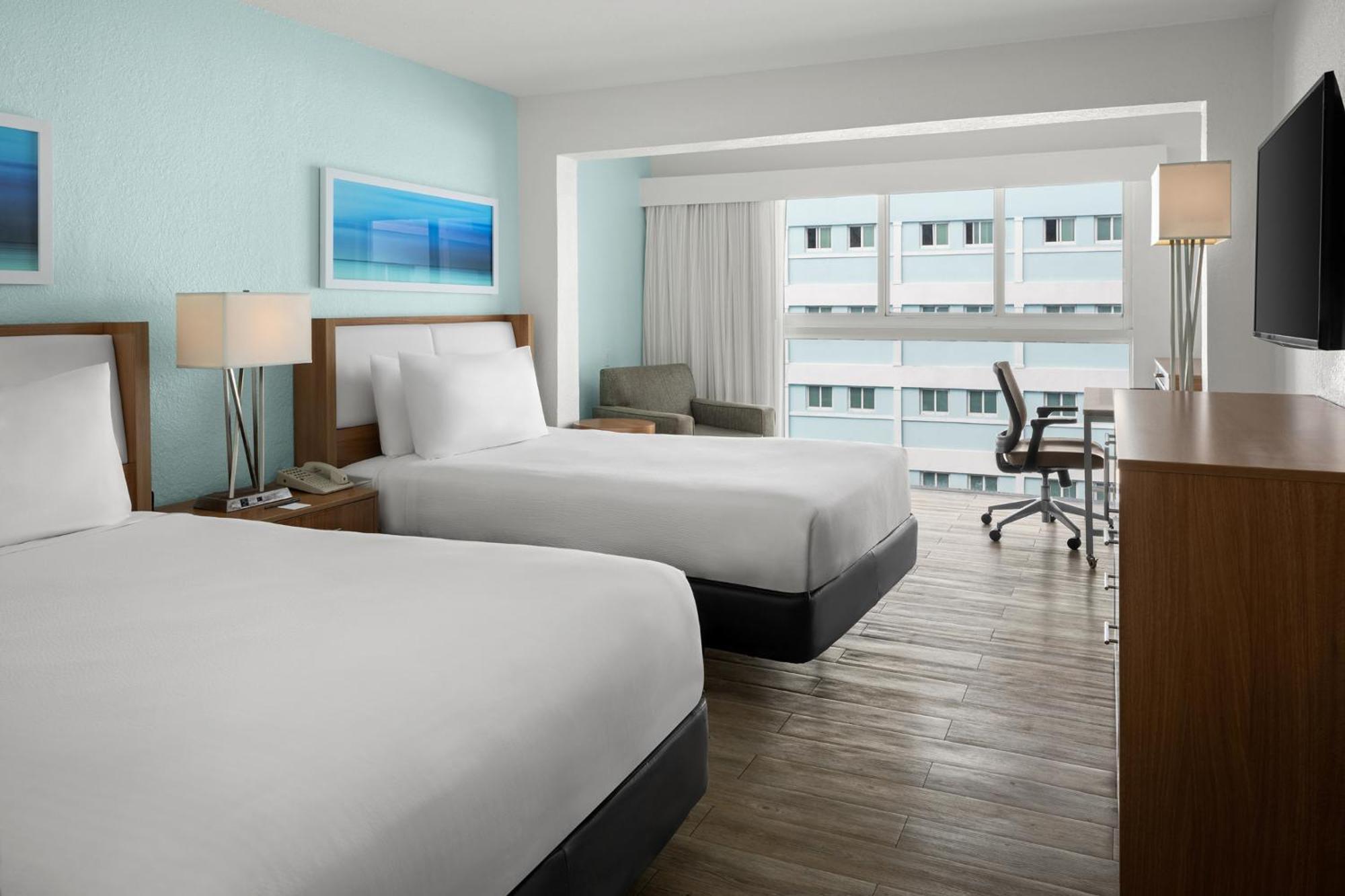Courtyard By Marriott Nassau Downtown/Junkanoo Beach Dış mekan fotoğraf